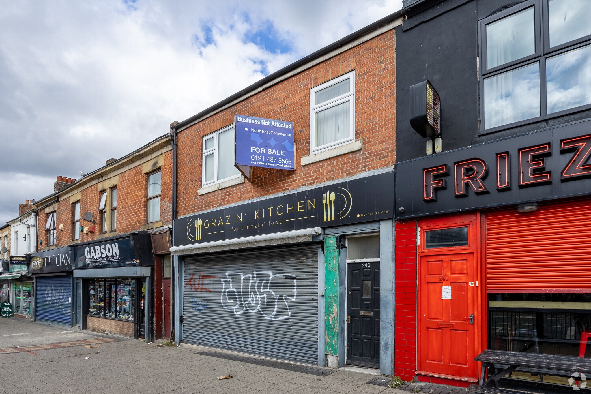 241 Shields Rd, Newcastle Upon Tyne à vendre Photo principale– Image 1 sur 3