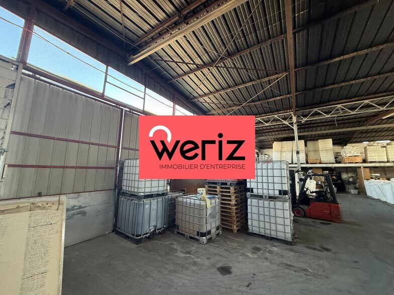 Industriel/Logistique dans Vitrolles à louer - Photo de l’immeuble – Image 3 sur 15