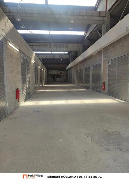 Industriel/Logistique dans Nantes à vendre - Photo de l’immeuble – Image 2 sur 4