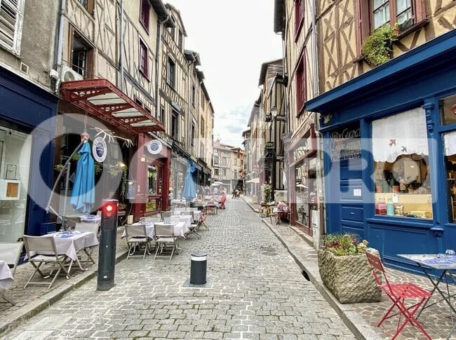 Plus de détails pour Local commercial à vendre