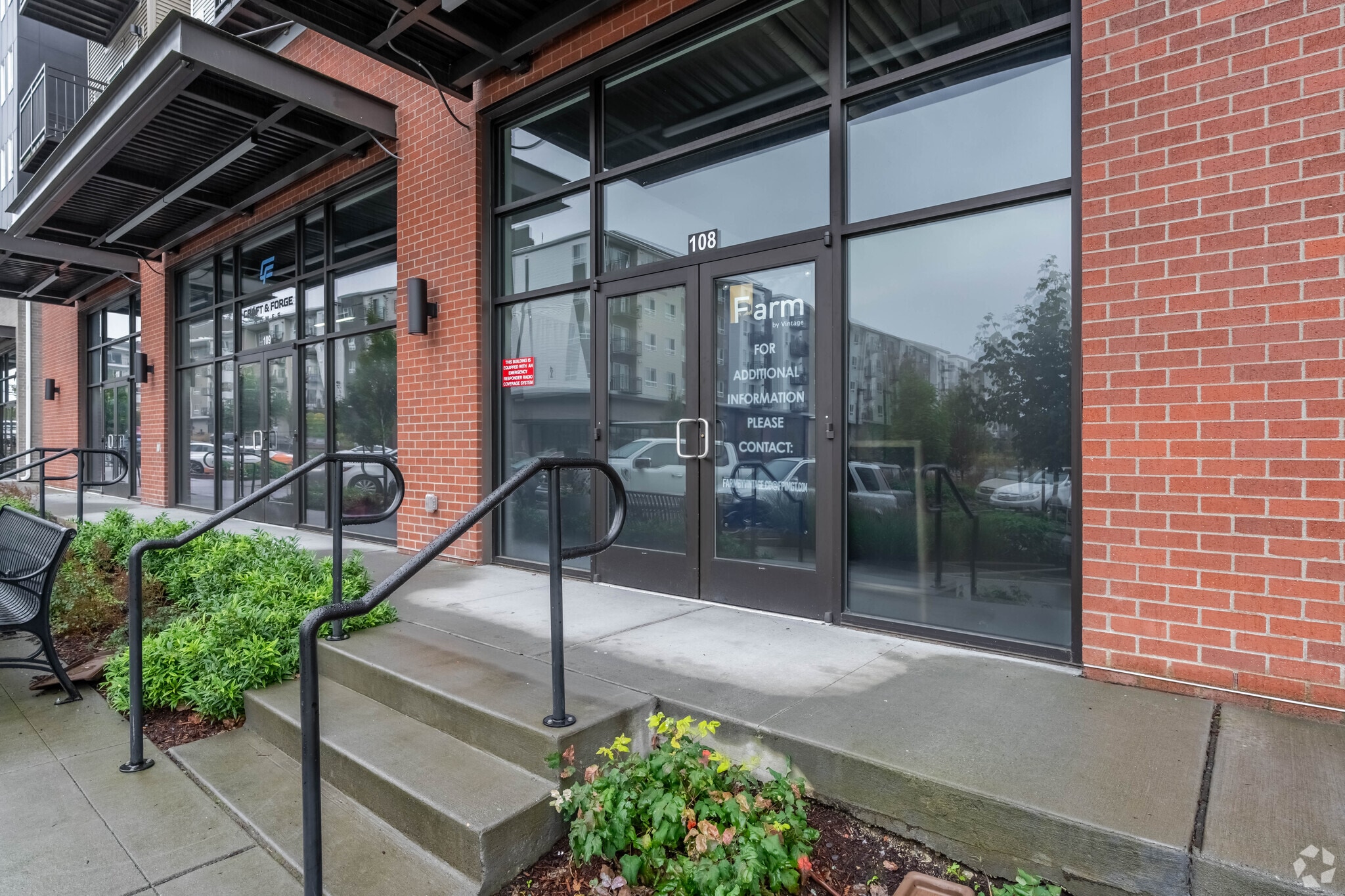 4015 133rd St SE, Mill Creek, WA à louer Photo de l’immeuble– Image 1 sur 6