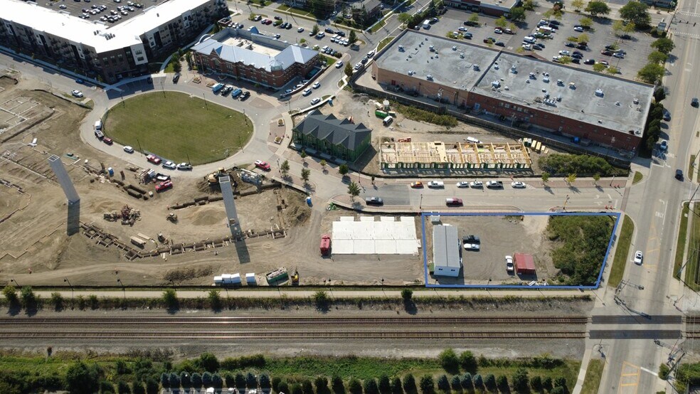 331 Plaza Cir, Mundelein, IL à vendre - Aérien – Image 3 sur 5