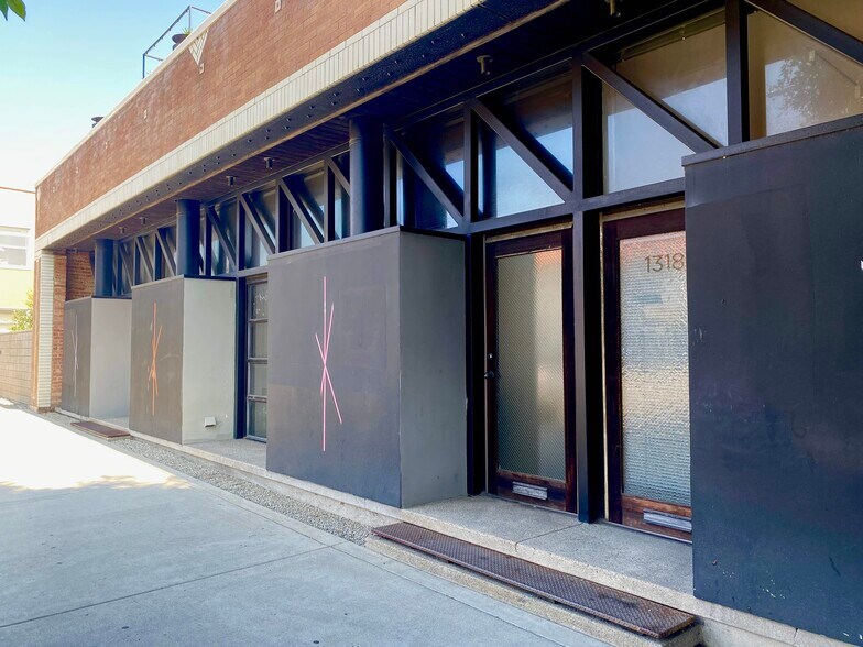 1316 Pacific Ave, Venice, CA à louer - Photo de l’immeuble – Image 2 sur 4