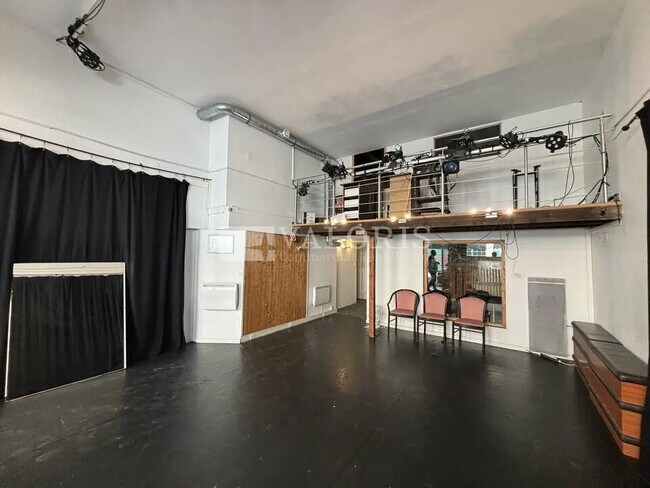 Plus de détails pour Local commercial à vendre