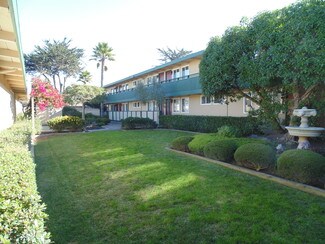 Plus de détails pour 1132-1136 Phoenix Ave, Seaside, CA - Logement à vendre