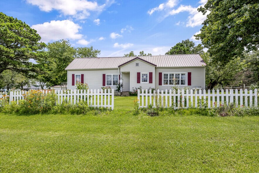 2753 W Highway 12, Gentry, AR à vendre - Photo de l’immeuble – Image 3 sur 45