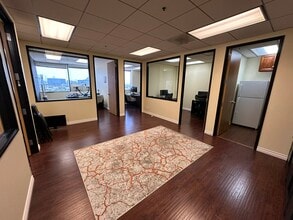 11835 W Olympic Blvd, Los Angeles, CA à louer Photo intérieure– Image 1 sur 8