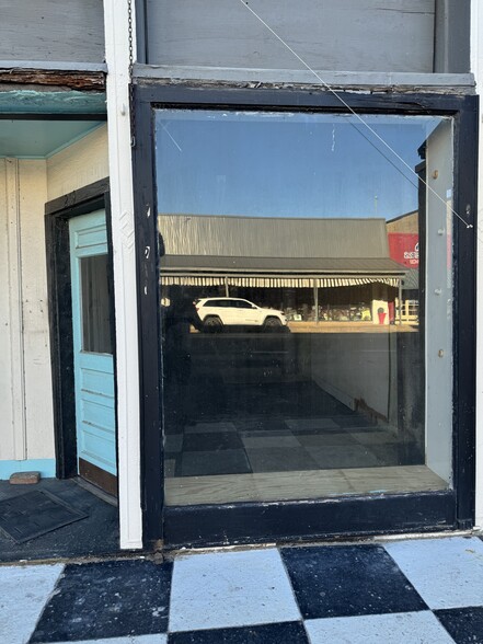 219 S Main St, Mcgregor, TX à louer - Photo principale – Image 1 sur 5