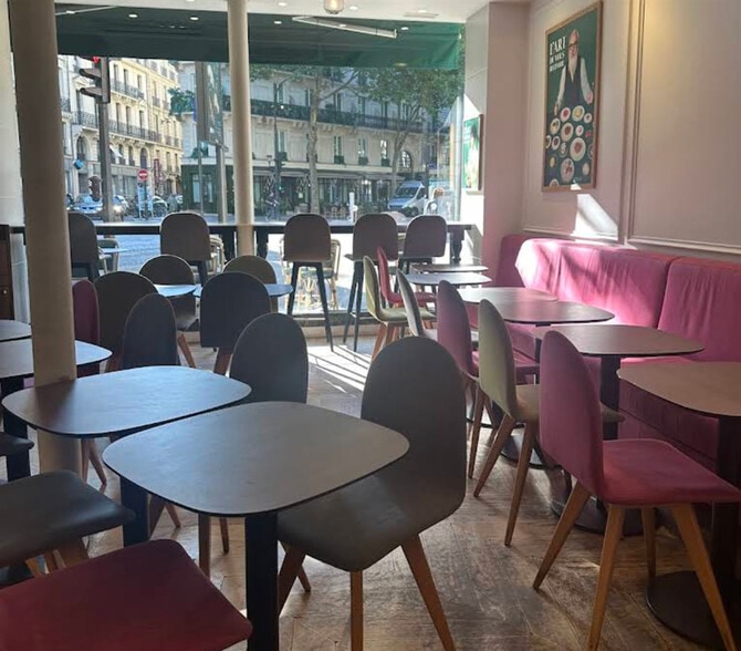 Local commercial dans Paris à louer - Photo de l’immeuble – Image 2 sur 2