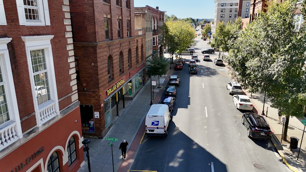 226-228 High St, Morgantown, WV à louer - Photo de l’immeuble – Image 3 sur 4