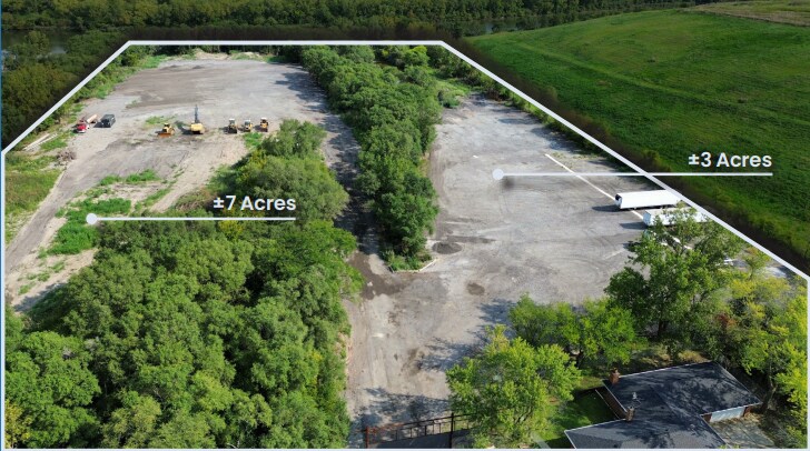 956 E 138th St, Chicago, IL à louer - Photo principale – Image 1 sur 17