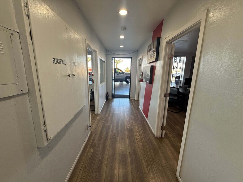 83333 State Highway 111, Indio, CA à louer - Photo de l’immeuble – Image 3 sur 14