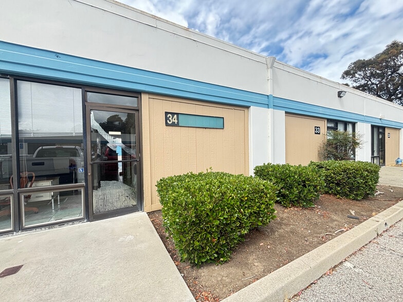 200 Valley Dr, Brisbane, CA à vendre - Photo de l’immeuble – Image 1 sur 2