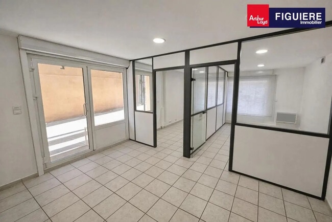 Plus de détails pour 255 Avenue Joseph Villevieille, Aix-en-Provence - Bureau à vendre