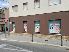 Local commercial dans Sant Jaume d Enveja, Tarragona à louer Photo de l’immeuble– Image 2 sur 5