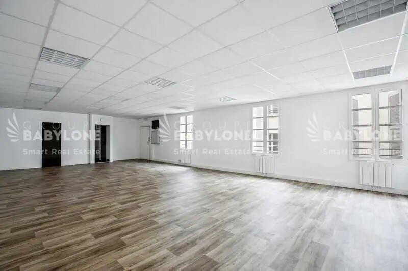 Bureau dans Sèvres à louer - Photo de l’immeuble – Image 1 sur 13