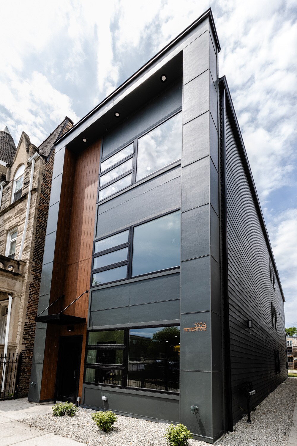 5637 Prairie ave, Chicago, IL à vendre Photo principale– Image 1 sur 34