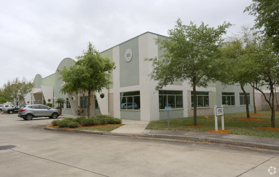 9655 Florida Mining Blvd W, Jacksonville, FL à louer - Photo de l’immeuble – Image 3 sur 12