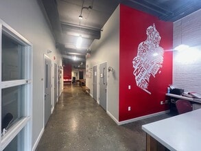 190 Christopher Columbus Dr, Jersey City, NJ à louer Photo intérieure– Image 2 sur 36