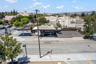 Plus de détails pour 7300 Monterey St, Gilroy, CA - Local commercial à vendre