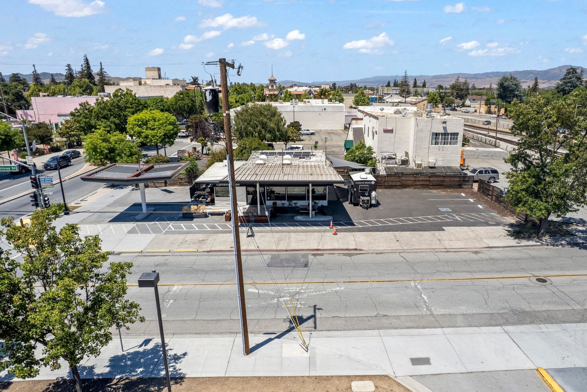 7300 Monterey St, Gilroy, CA à vendre Photo de l’immeuble– Image 1 sur 18