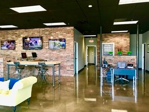 3521-3561 W Memorial Rd, Oklahoma City, OK à louer Photo intérieure– Image 2 sur 16