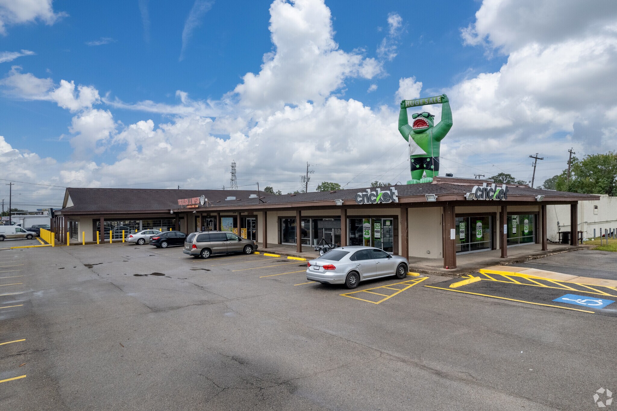 2015 Richey St, Pasadena, TX à louer Photo de l’immeuble– Image 1 sur 7