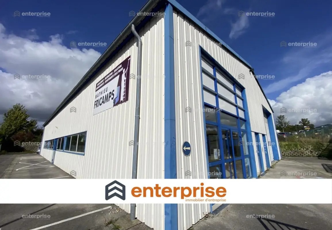 Local d'activités dans Troissereux à vendre Photo de l’immeuble– Image 1 sur 10