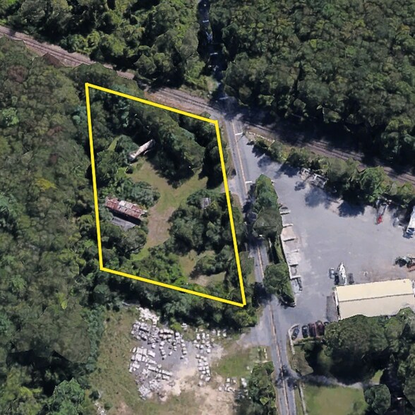 469 Hixville Rd, Dartmouth, MA à louer - Aérien – Image 1 sur 3