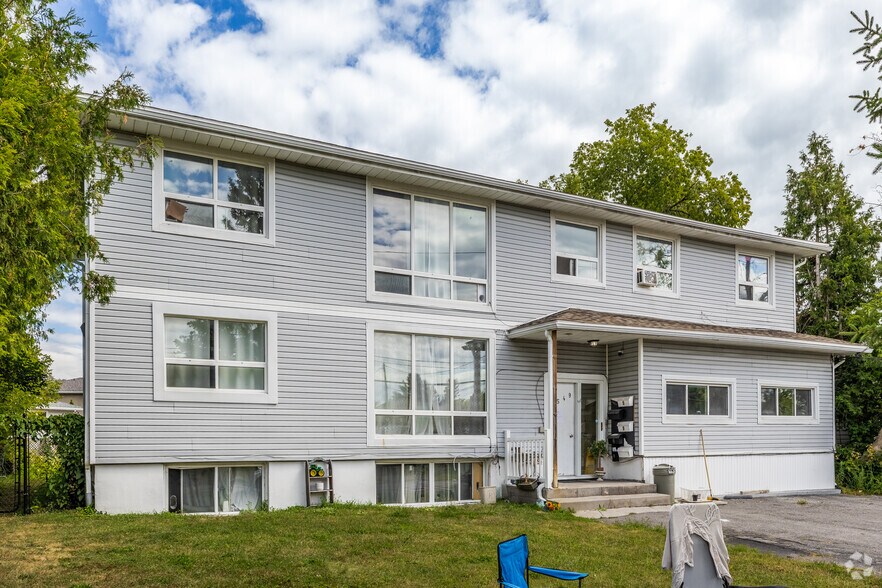 1549 Maxime St, Gloucester, ON à vendre - Photo de l’immeuble – Image 2 sur 2