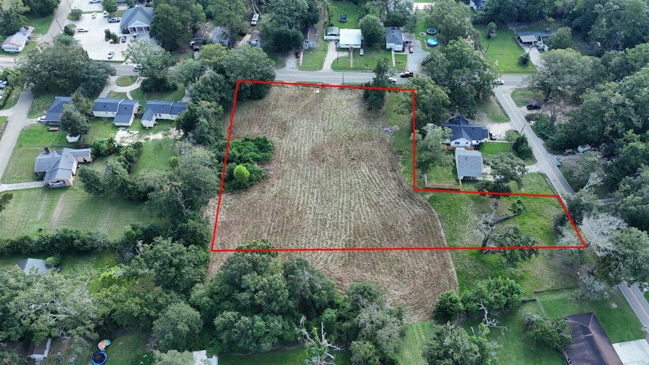 309 Petes Hwy, Denham Springs, LA à vendre Photo principale– Image 1 sur 9