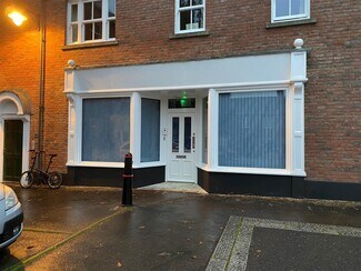 Plus de détails pour 1-14 Challacombe Sq, Dorchester - Bureau/Local commercial à louer