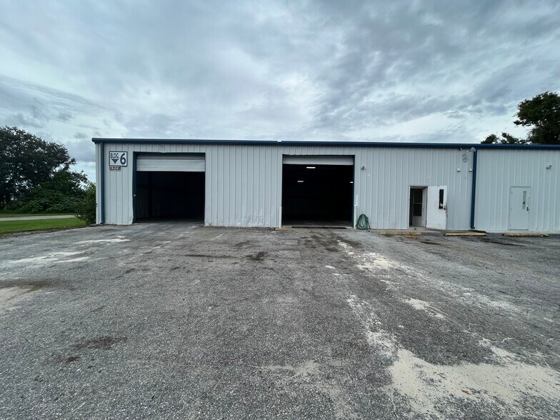 1223 Porter Rd, Sarasota, FL à louer - Photo de l’immeuble – Image 2 sur 8