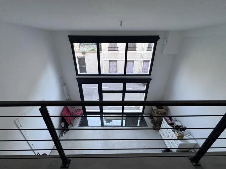 Bureau dans Montreuil à vendre - Photo de l’immeuble – Image 1 sur 10