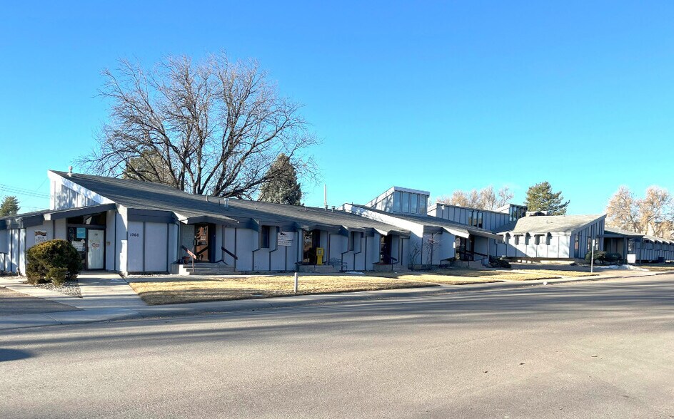 Locust Park Professional Offices portefeuille de 2 biens à vendre sur LoopNet.fr - Photo de l’immeuble – Image 2 sur 14