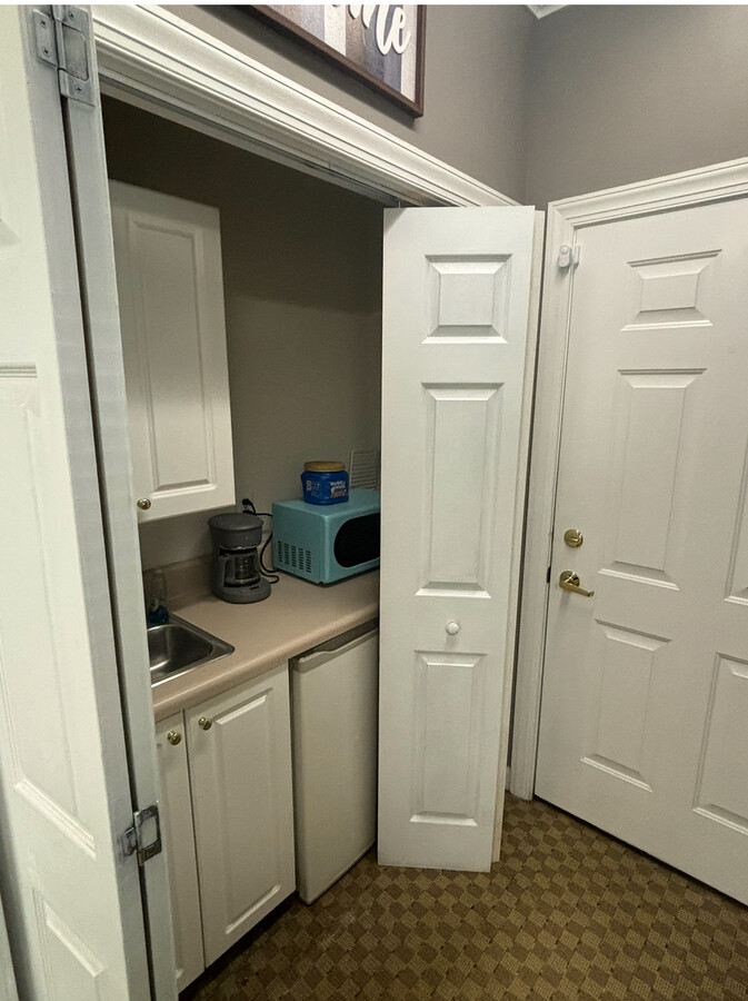 111 Windel Dr, Raleigh, NC 27609 - Lot 217 -  - Photo intérieure - Image 1 of 17