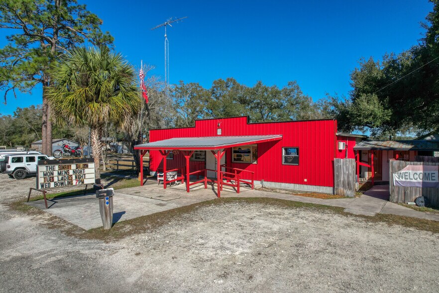 2451 SE Highway 41, Morriston, FL à vendre - Photo de l’immeuble – Image 2 sur 35