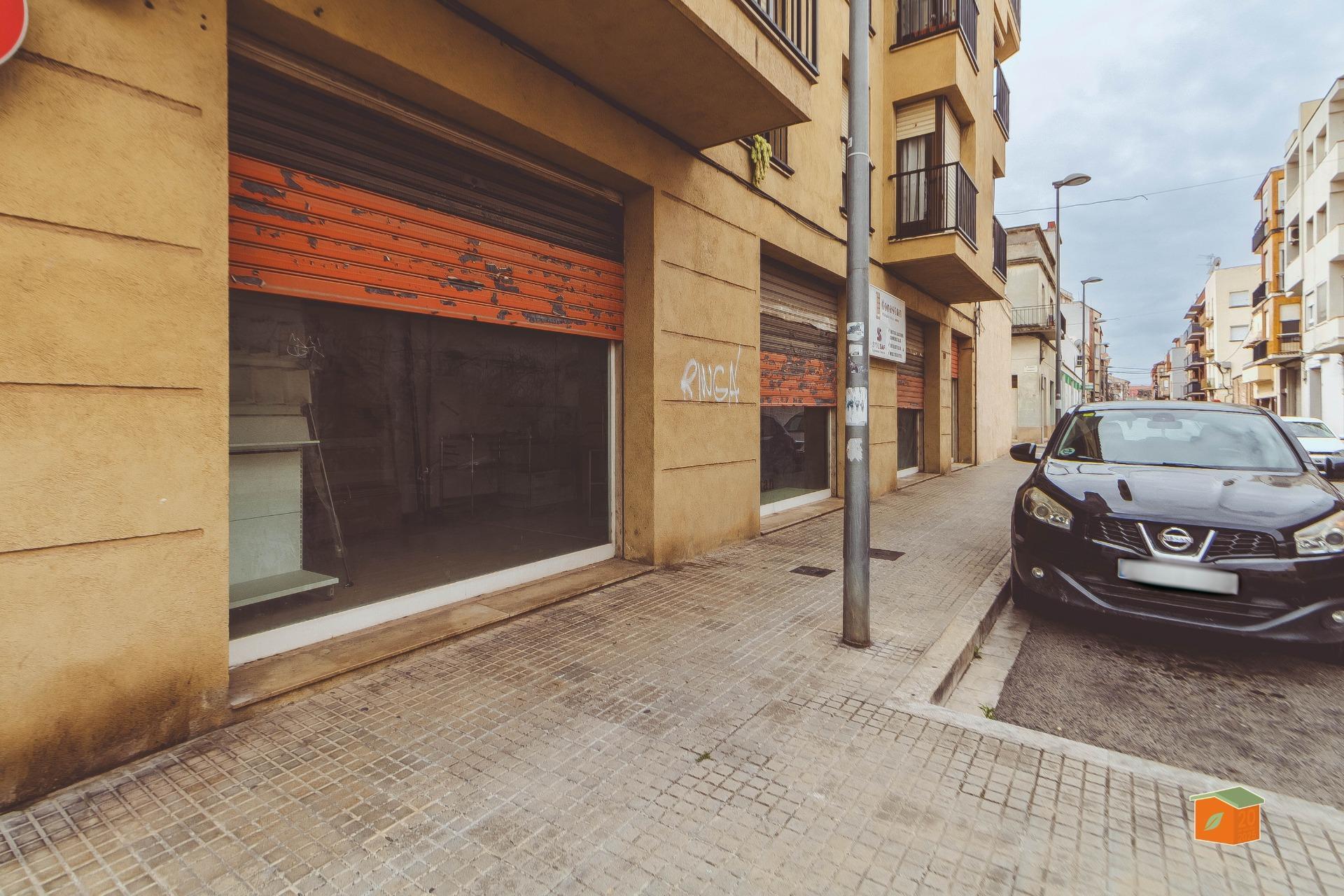 Immeuble residentiel dans Tortosa, Tarragona à vendre Photo intérieure– Image 1 sur 4