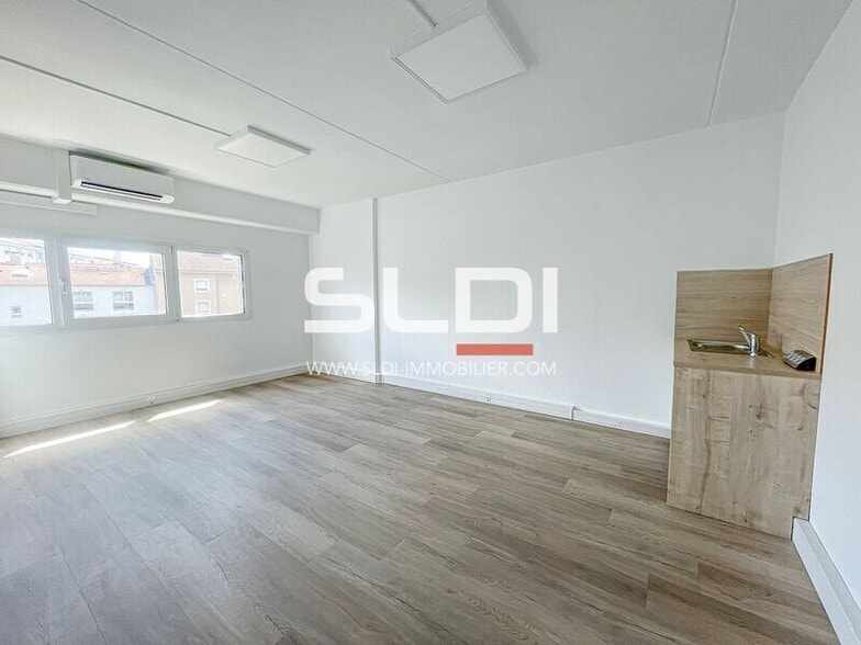 289 Rue Garibaldi, Lyon à louer - Photo intérieure – Image 2 sur 5