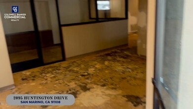 2065-2095 Huntington Dr, San Marino, CA à louer - Vidéo sur l’annonce professionnelle
