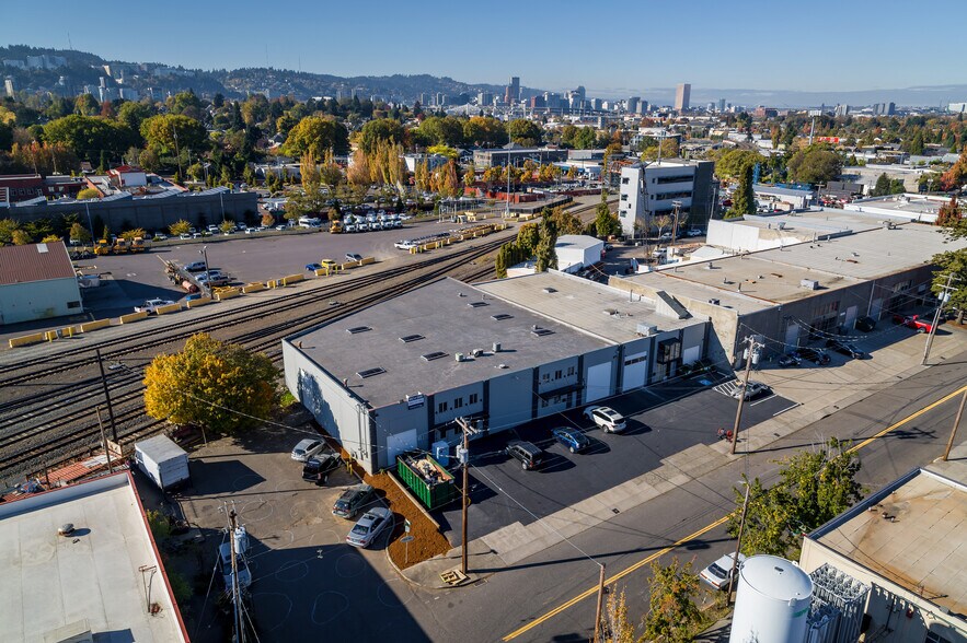 3737-3743 SE 21st Ave, Portland, OR à vendre - Photo de l’immeuble – Image 2 sur 4