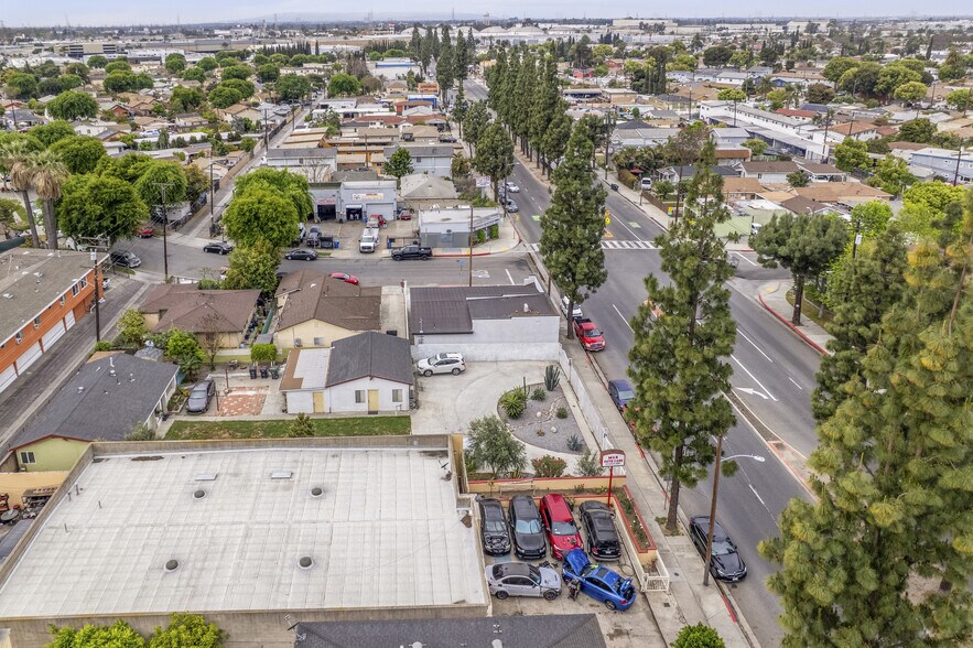 7950 Garfield Ave, Bell Gardens, CA à vendre - Photo de l’immeuble – Image 2 sur 14