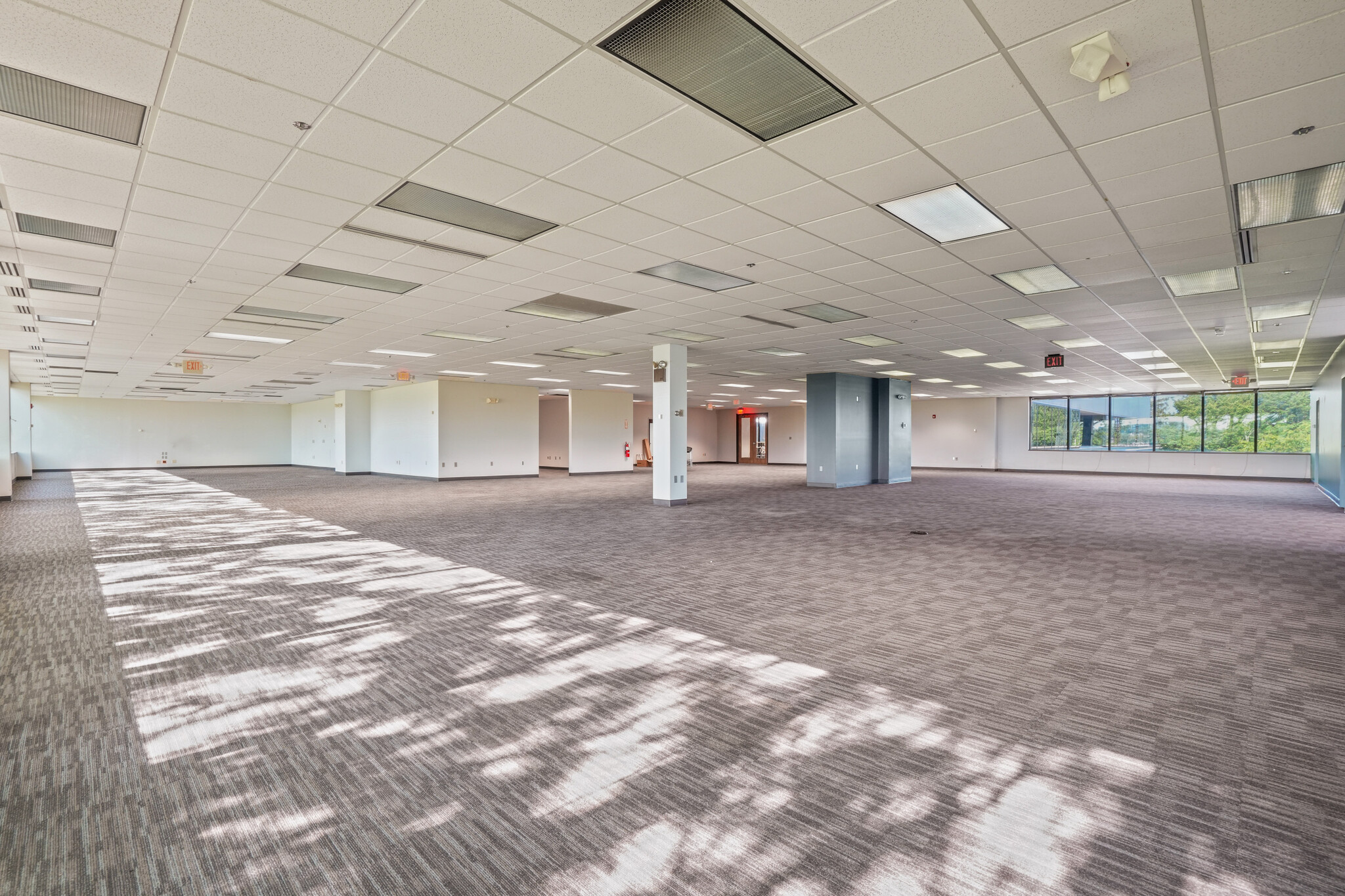 200 E Campus View Blvd, Columbus, OH à louer Photo intérieure– Image 1 sur 3