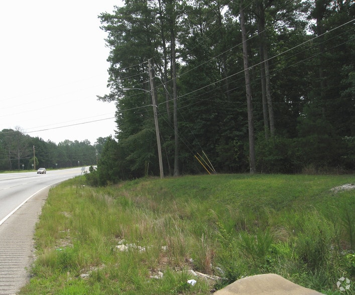 3560 Jonesboro Rd, Fairburn, GA à vendre - Photo principale – Image 1 sur 15