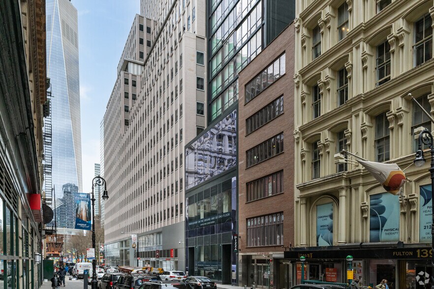143 Fulton St, New York, NY à louer - Photo de l’immeuble – Image 2 sur 6