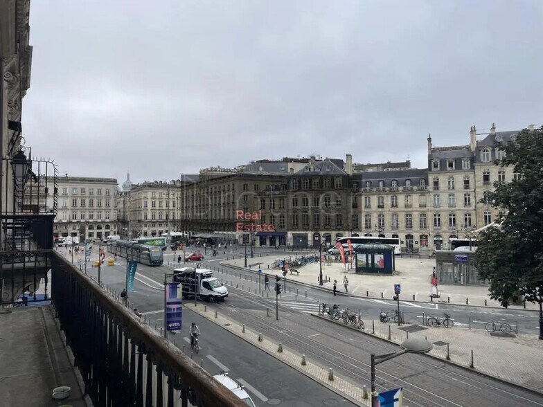 Bureau dans Bordeaux à louer - Photo de l’immeuble – Image 1 sur 5