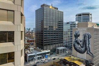 Plus de détails pour 2 St Clair Av W, Toronto, ON - Local commercial à louer