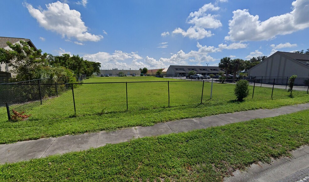 5225 Ramsey Way, Fort Myers, FL à vendre - Autre – Image 3 sur 7