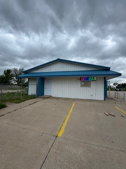 727 N Walnut St, Goddard, KS à louer - Photo de l’immeuble – Image 3 sur 12