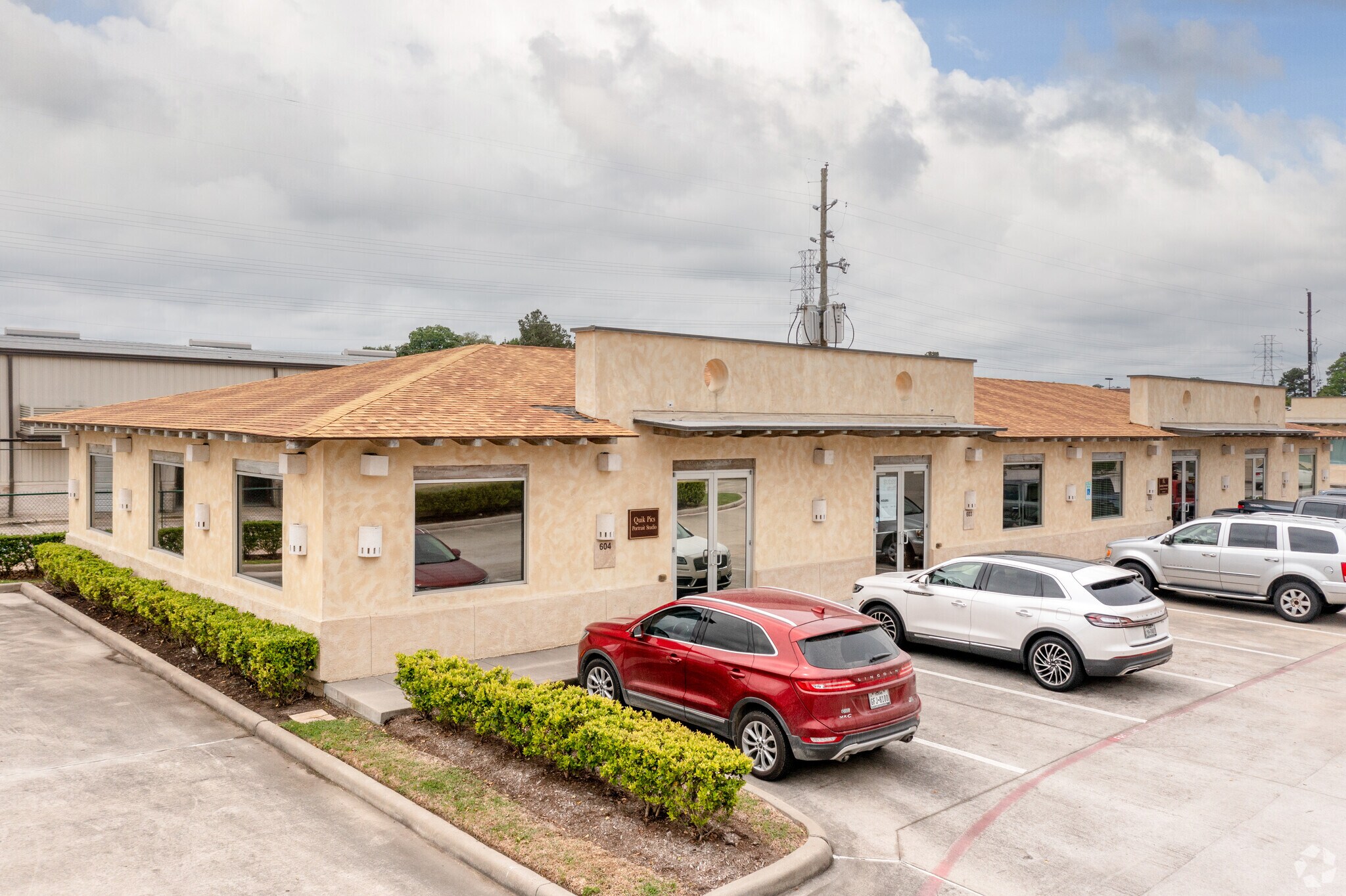 25329 Budde Rd, The Woodlands, TX à vendre Photo principale– Image 1 sur 29